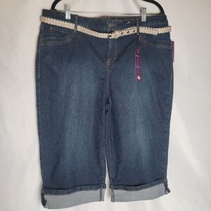 NWT Gloria Vanderbilt Cleo Belted Skimmer Capri Women's Size 16W